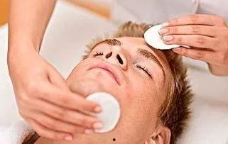 男生护肤爆料视频,从油光满面到清爽肌肤的蜕变之路  第1张